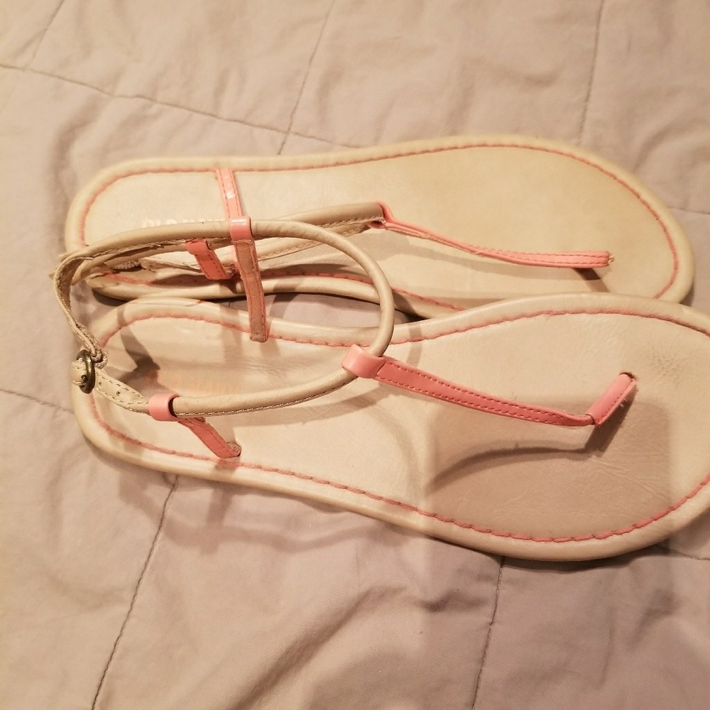 Sandle
